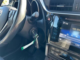 Toyota Auris 2016 1 χερι-thumb-25
