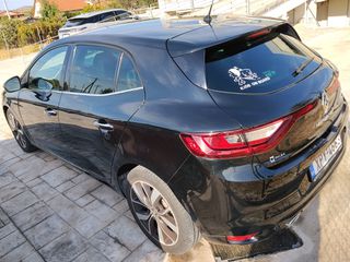 Renault Megane 2016 Intense-thumb-3