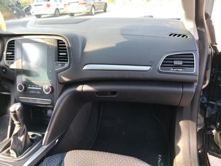Renault Megane 2016 Intense-thumb-14