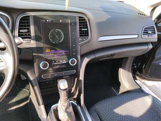 Renault Megane 2016 Intense-thumb-22