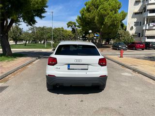 Audi Q2 2020 30 TDI Business-thumb-2