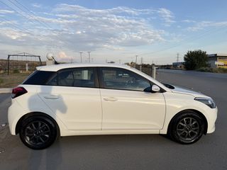 Hyundai i 20 2017 1.2 YES!-thumb-8