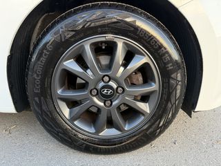 Hyundai i 20 2017 1.2 YES!-thumb-39