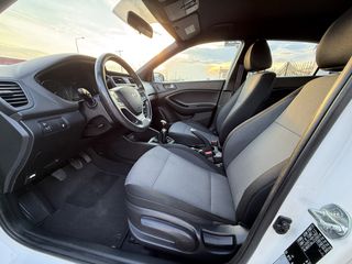 Hyundai i 20 2017 1.2 YES!-thumb-18