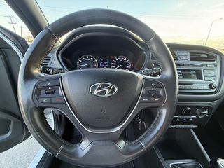 Hyundai i 20 2017 1.2 YES!-thumb-24