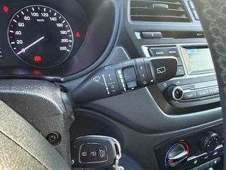 Hyundai i 20 2017 1.2 YES!-thumb-28