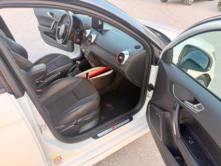 Audi A1 2012 S LINE 175ps DSG F1 look S1-thumb-16