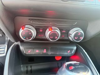 Audi A1 2012 S LINE 175ps DSG F1 look S1-thumb-33