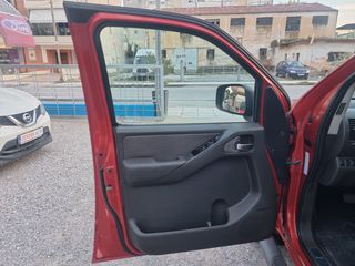 Nissan Navara 2007 TEKNA-thumb-26