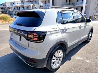 Volkswagen T-Cross 2023 LIFE PLUS / i COCKPIT / PARK PILOT / IQ DRIVE / CAMERA-thumb-5