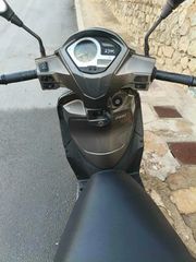 Sym Symphony ST 200i 2015-thumb-2