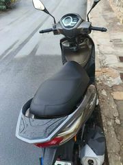 Sym Symphony ST 200i 2015-thumb-3