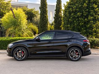 Alfa Romeo Stelvio 2019 LUSSO EDITION //PANORAMA//MEMORY//190HP// FULL FULL EXTRA!!-thumb-4