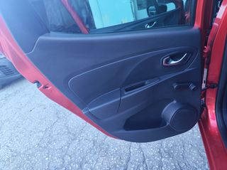 Renault Clio 2016 1.5 DCI LIMITED-thumb-21