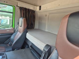 Γερανοί - Φορτηγά Με Γερανό DAF 2021 DAF CF 530-thumb-9