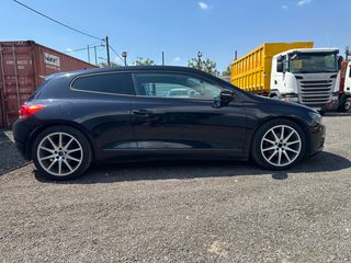 Volkswagen Scirocco 2009-thumb-4