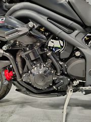Triumph Speed Triple 1050 2013-thumb-6
