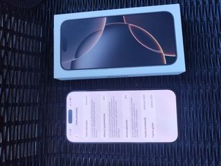 iPhone 16 pro max-thumb-2