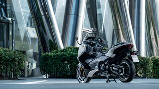 Yamaha TMAX 560 Tech Max 2026 ΠΡΟΣΦΟΡΑ -1000€  ΕΩΣ 84 ΜΗΝΕΣ ΔΩΡΕΑΝ 3ος  ΧΡΟΝΟΣ ΕΓΓΥΗΣΗΣ-thumb-36