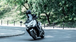 Yamaha TMAX 560 Tech Max 2026 ΠΡΟΣΦΟΡΑ -1000€  ΕΩΣ 84 ΜΗΝΕΣ ΔΩΡΕΑΝ 3ος  ΧΡΟΝΟΣ ΕΓΓΥΗΣΗΣ-thumb-12
