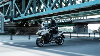 Yamaha TMAX 560 Tech Max 2026 ΠΡΟΣΦΟΡΑ -1000€  ΕΩΣ 84 ΜΗΝΕΣ ΔΩΡΕΑΝ 3ος  ΧΡΟΝΟΣ ΕΓΓΥΗΣΗΣ-thumb-19