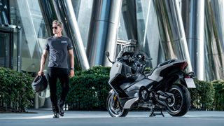 Yamaha TMAX 560 Tech Max 2026 ΠΡΟΣΦΟΡΑ -1000€  ΕΩΣ 84 ΜΗΝΕΣ ΔΩΡΕΑΝ 3ος  ΧΡΟΝΟΣ ΕΓΓΥΗΣΗΣ-thumb-28
