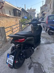 Piaggio Beverly 400 2025 S-thumb-5