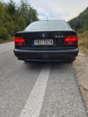 Bmw 523 1999 I-thumb-3