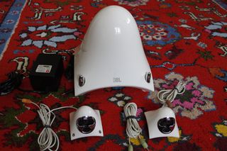 JBL CREATURE II WHITE.
