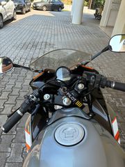 Honda CBR 125R 2012-thumb-4