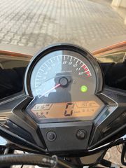 Honda CBR 125R 2012-thumb-5