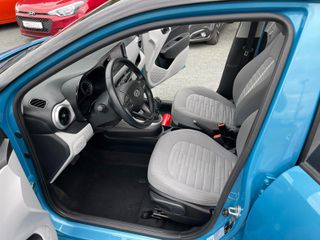 Hyundai i 10 2020 1.0 automatic Full Extra !!!!!!-thumb-16