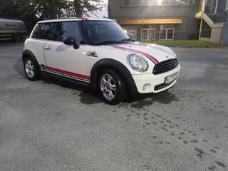 Mini ONE 2012-thumb-11