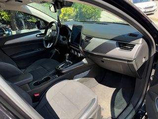 Renault Arkana 2022-thumb-19