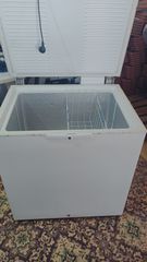 whirlpool καταψύκτης 212L-thumb-1
