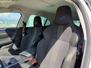 Renault Megane 2016 GT LINE-thumb-13