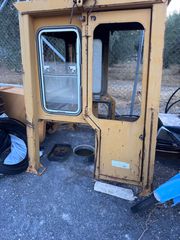 Loader With Track Chains CAT 1982 951C.  941C