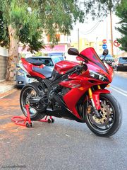Yamaha YZF-R1 2006-thumb-2