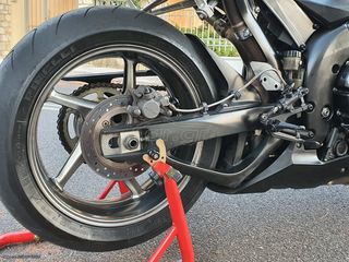 Yamaha YZF-R1 2006-thumb-7