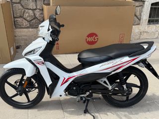 Honda Astrea Grand X 110i  2018-thumb-3