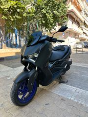 Yamaha XMAX 300 2025 Standard-thumb-1