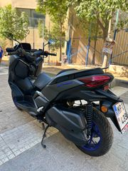Yamaha XMAX 300 2025 Standard-thumb-2