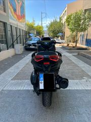 Yamaha XMAX 300 2025 Standard-thumb-6