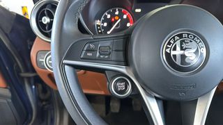 Alfa Romeo Giulia 2017 Super jtd Sunroof Leather Navi / 6 Χρόνια Δωρεάν Service-thumb-32