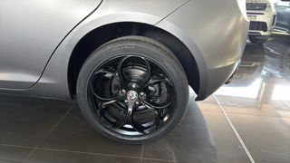Alfa Romeo Giulietta 2018 Super Edition Auto Leather Navi / 6 Χρόνια Δωρεάν Service-thumb-10