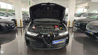 Alfa Romeo Tonale 2023 Veloce AWD Leather Navi / 6 Χρόνια Δωρεάν Service-thumb-25