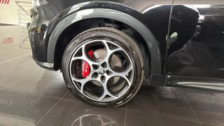 Alfa Romeo Tonale 2023 Veloce AWD Leather Navi / 6 Χρόνια Δωρεάν Service-thumb-13