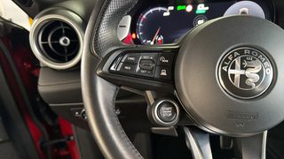 Alfa Romeo Tonale 2023 Special Edition AWD Sunroof / 6 Χρόνια Δωρεάν Service-thumb-41