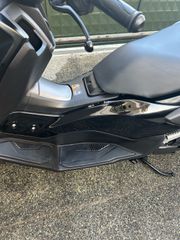 Yamaha NMAX 125 2025 blue core-thumb-3