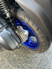 Yamaha NMAX 125 2025 blue core-thumb-7